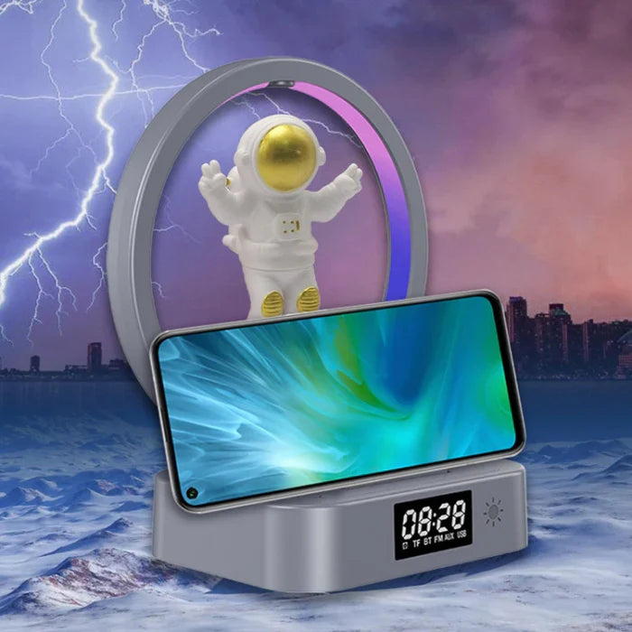 Astronaut Magnetic Wireless Speaker with Wireless Charger Y-558